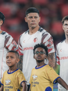 Flamengo exige a la Conmebol ser ganador por la supuesta inclusión indebida de Marcos Rojo