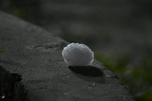 Alerta meteorológica: tormentas severas y granizadas en 10 departamentos para esta noche