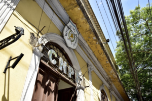 Colegio Presidente Franco suspende clases presenciales hoy ante amenazas
