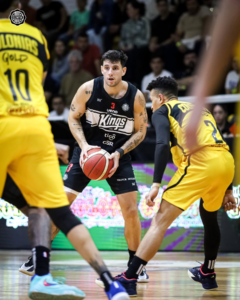 Olimpia Kings pone 3-1 la serie contra los Gold y es finalista de nuevo