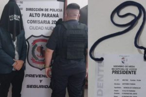 Joven cae con credencial ajena en local electoral
